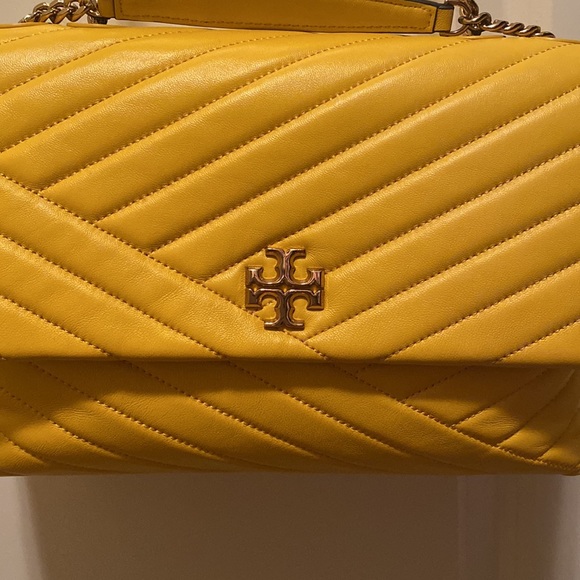 Tory Burch Yellow Shoulder Bag - Picture 5 of 7